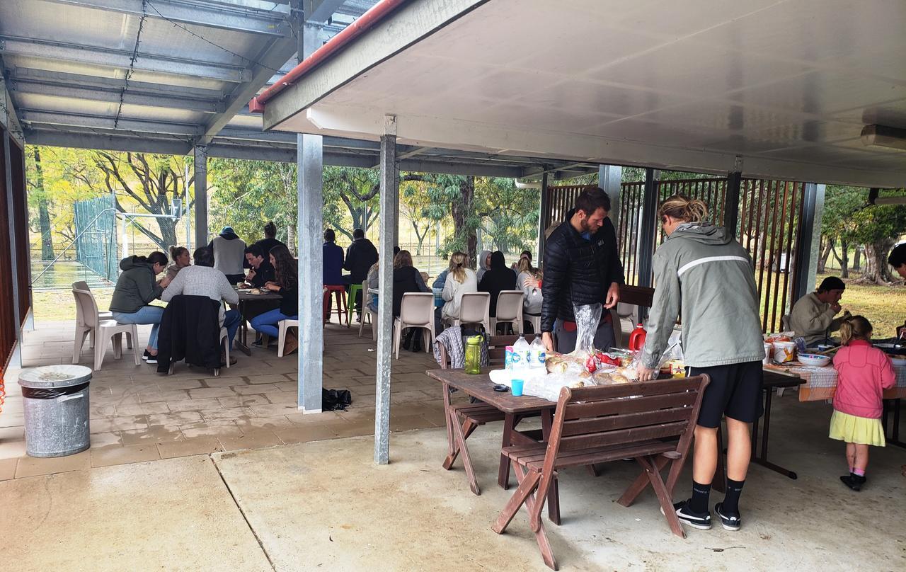 Christmas Creek Café&Cabins Lamington Esterno foto