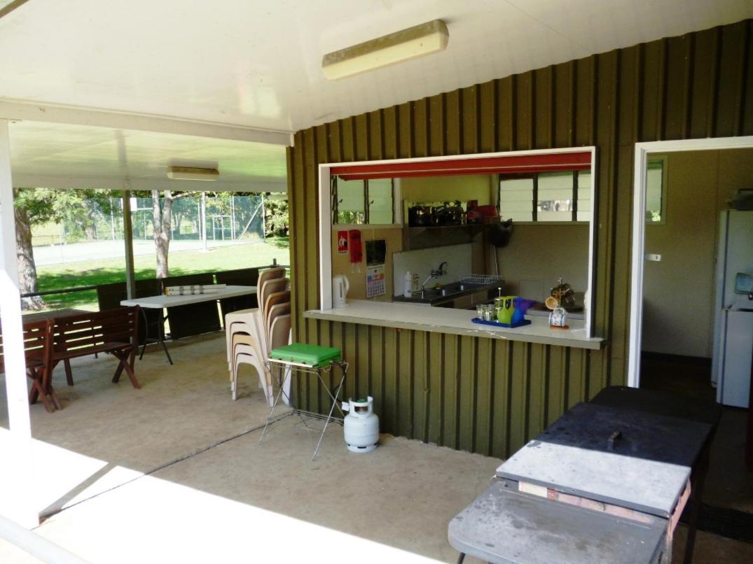 Christmas Creek Café&Cabins Lamington Esterno foto